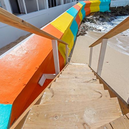 Maho Beach House - Studio - Beach Access Екстер'єр фото